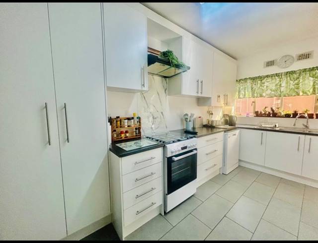 3 BEDROOM HOUSE FOR SALE IN VANDERBIJLPARK SE 1